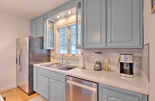 Urbanna House | Beachfront Urbanna Home w/Gas Grill & Deck!