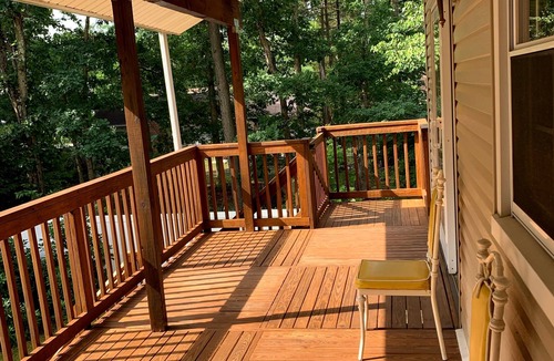 Sicklerville House | Beautiful 4 Bedroom Home With Pool 40 minutes from Atlantic City!