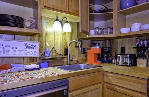 Lackawaxen House | Beautiful cabin in the woods