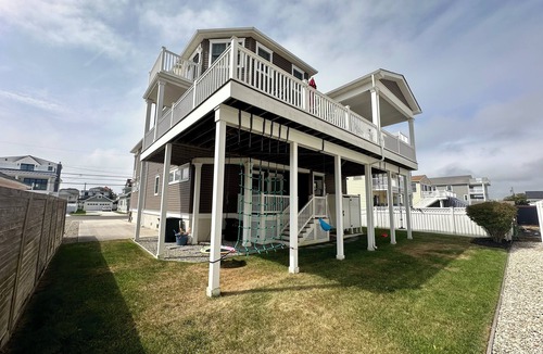 North Wildwood House | Beautiful Custom North Wildwood Home steps to the Beach, Beautiful Oceanviews