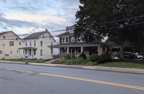 Bally House | Beautiful historic stone house in small-town Bally.