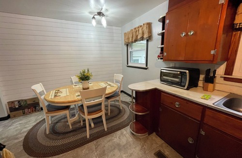 Chapmanville House | Beautiful Mountain View’s and Located on several acres for privacy