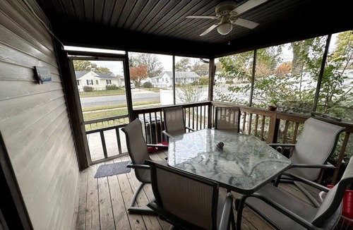 North Cape May House | Beautiful North Cape May Home on Large Corner Lot!