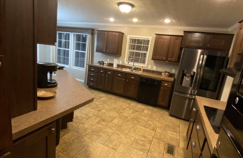 Newcomb House | Beautiful & spacious TN home perfectly located for Off-Roaders or Vacationers!