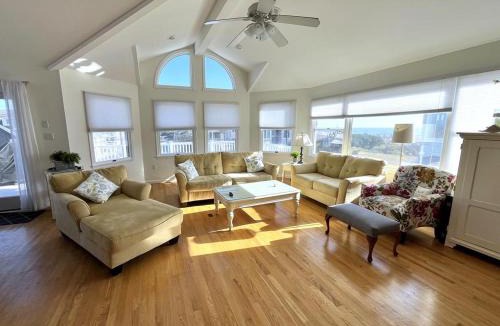 Surf City House | Beautiful Surf City Vacation Home - 1 From The Ocean!