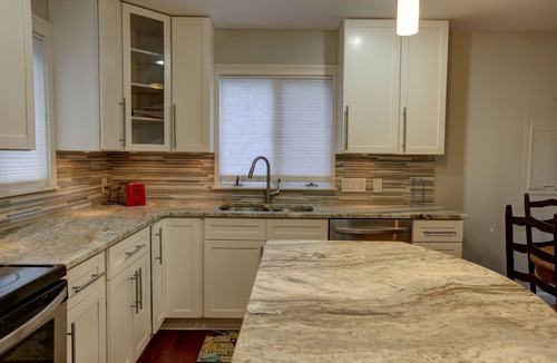 Colesville House | Beautifully Renovated 2BR Home Silver Spring
