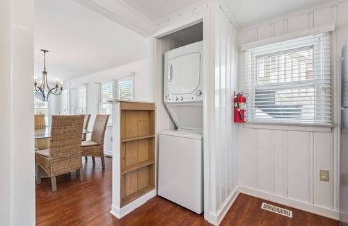 Avalon Condo | beautifully renovated and impeccably maintained 3-bedroom, 1.5-bath condo just one block from Avalon's pristine beaches,