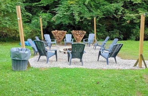 Red Jacket House | Benchmark Hideout L.L.C