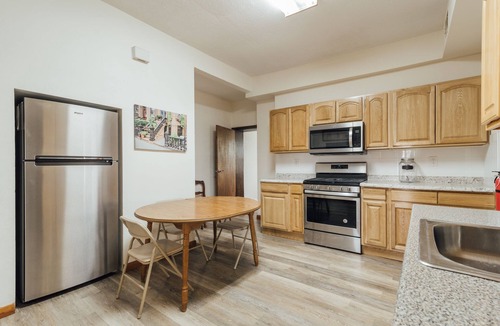 North Ironbound Apartment | Best value ironbound/newark mins 2 NYC, EWR