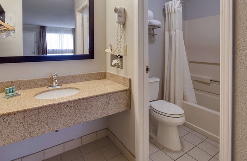 Latonia Hotel | Best Western Clermont