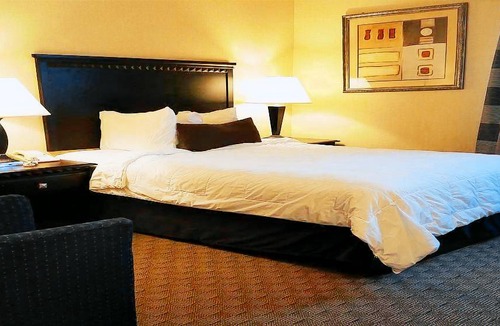 Hazlet Hotel | Best Western Hazlet Inn