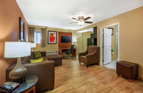 Georgetown Hotel | Best Western Plus Georgetown Corporate Center Hotel