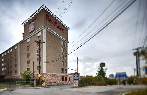 Newark Hotel | Best Western Plus Newark Airport West