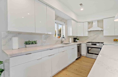 Ventnor City House | Big, newly renovated 6BR Bayview Home.