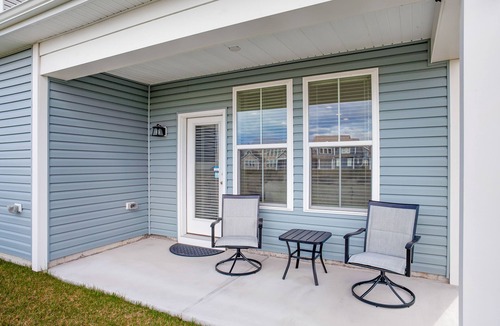 Millville House | Bishops Landing corner lot with WiFi, AC, patio, & pool/tennis/fitness center