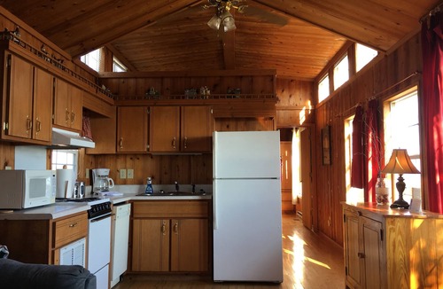 Tilghman Bed & Breakfast | Black Walnut Point Inn