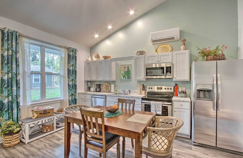 Brodheadsville Cottage | ‘Blue Heron’ Brodheadsville Cottage: Hike & Ski!