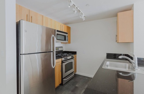 Hunters Point Apartment | Blueground | Long Island City 2bd apartment