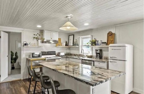 Lakeview House | Boat dock-Waterfront-Hot tub on Indian Lake