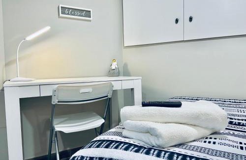 Haledon House | Bright, Stylish and Comfy Luxury Room With Workspace!
