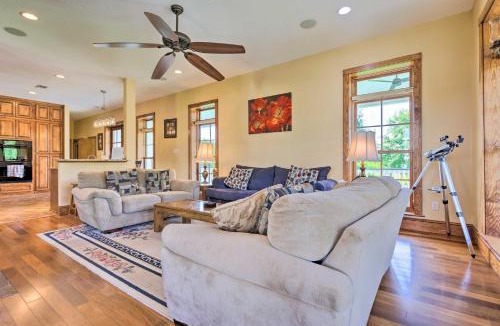 Waveland House | Bright Waveland Home - Walk to Beach Access!