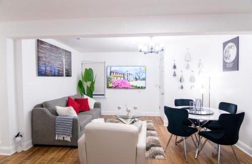 Newark Apartment | BrightOAK Eloire-Private