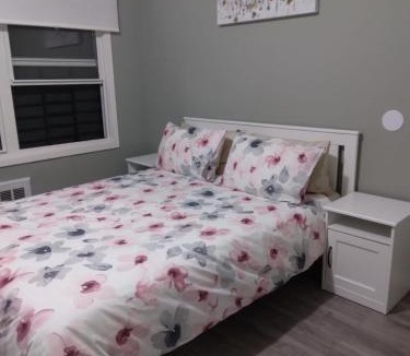 Brighton Beach Apartment | brighton beach rooms