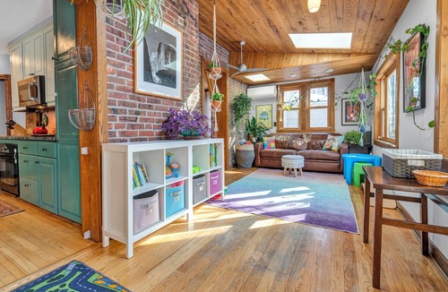 Bryn Mawr House | Bryn Mawr Timeless Oasis