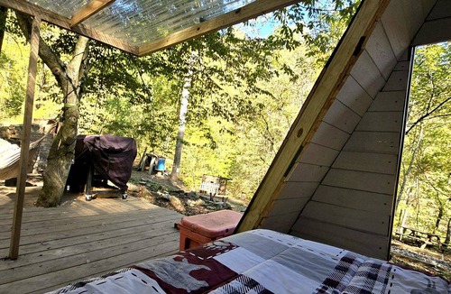 Coal Fork Cabin | Cabin ∙ 1 bedroom ∙ 2 guests