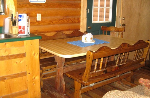 Slade Cabin | Cabin centrally located with hot tub and wi-fi
