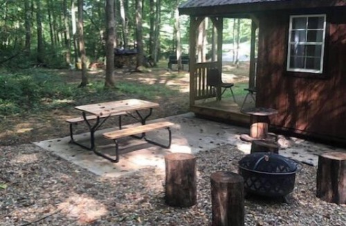 Logan Villa | Cabins in a Clearing : Chestnut, Walnut and Beech - check all 3 cabins
