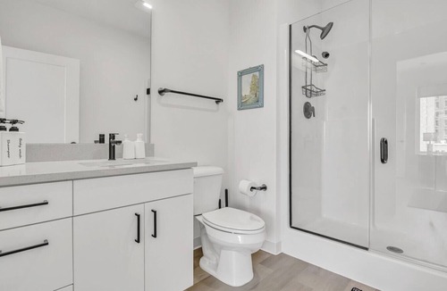 University Circle Apartment | Calm & Serene 2BR | Cleveland Clinic