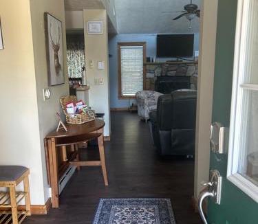 Tannersville House | Camelback Private Home located behind Waterpark & Ski Lift