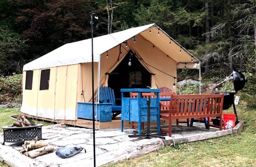 Roscoe Other | Camping ∙ 1 bedroom ∙ 4 guests