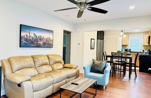 Cherry Hill House | Campu's shared House - Main Level
