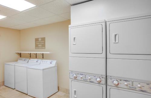 Bel Air Hotel | Candlewood Suites Aberdeen-Bel Air by IHG