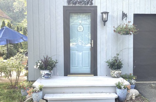 Sagamore Beach Apartment | Cape Cod Studio with Kitchen. Very to close to beach! No bridge!