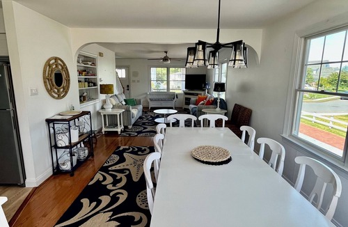 Cape May House | Cape May Vacation Rentals-1 block to beach & 2 to town! Walk everywhere!