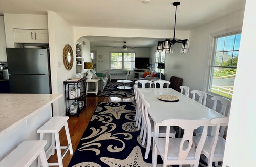 Cape May House | Cape May Vacation Rentals-1 block to beach & 2 to town! Walk everywhere!