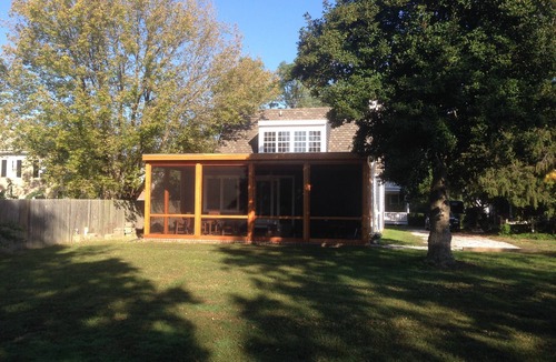 St. Michaels Cottage | Carpenter St. Cottage In the Heart of St Michaels Village - Large Screened Porch