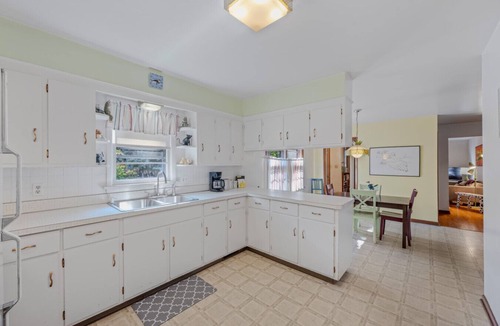 Berkeley Springs Apartment | Castle View - What a Value, what a getaway!
