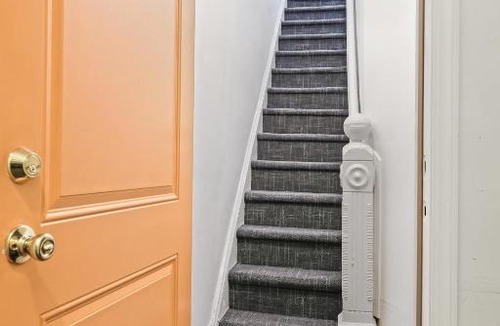 Point Breeze Apartment | Center City South-Scandinavian Style 1BR by ACT
