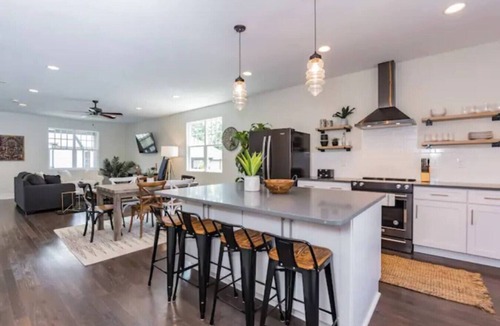 Historic Waverly House | Central Villa *5 min to Broadway* Walk to 12 South