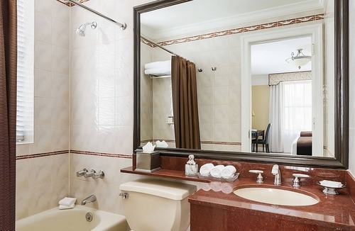 Central Park West Hotel | Charm of Manhattan, 3 Deluxe 1 King Bed at The Lucerne Hotel!