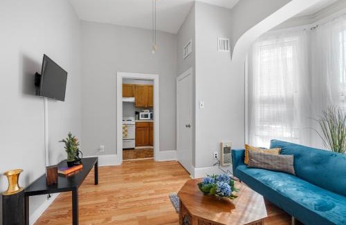 Powelton Village Apartment | Charming 1br In Univ City