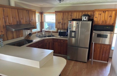Harrisonburg House | Charming 3-bedroom Country Porch Home with AC, WiFi in Welcoming Town of Dayton