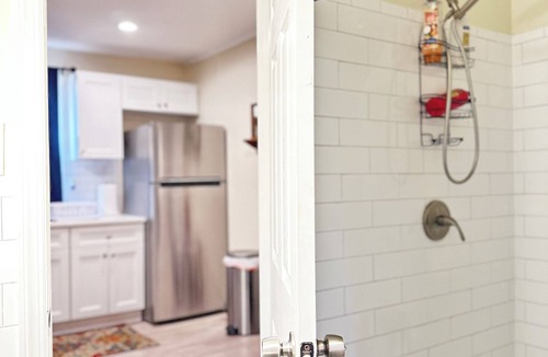 Ewing House | Charming and peaceful studio apartment in Ewing Township with WiFi, AC