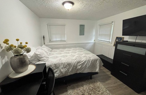 Rosedale House | Charming family retreat under 20 minutes from Baltimore’s Inner Harbor!