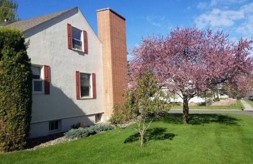Grangeville Apartment | Charming Home In Quiet Grangeville Neighborhood