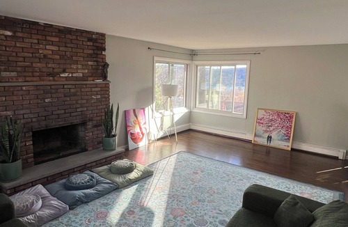Lake Mohawk House | Charming Lake house with WiFi and AC in Sparta